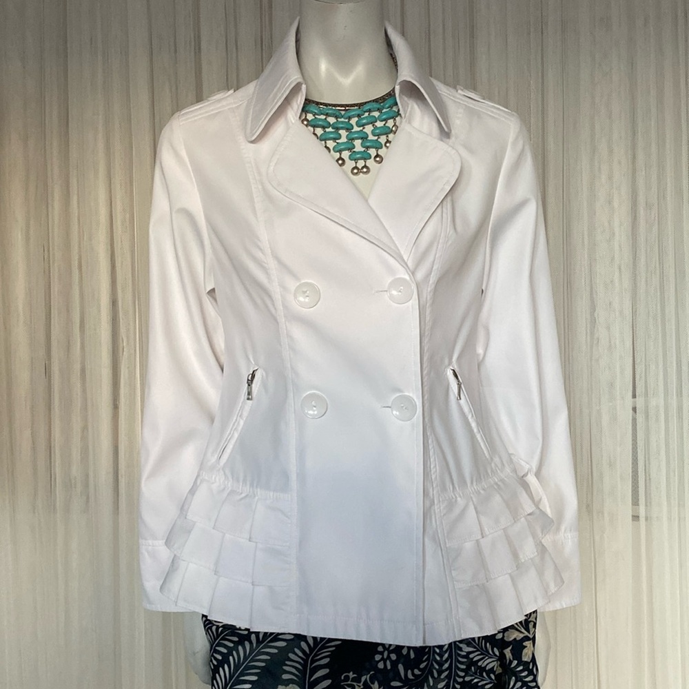 Vicceli Italy! White nylon thin double breasted blazer! Ruffles, large buttons